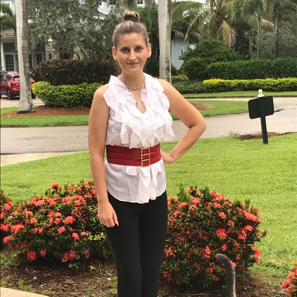 Vintage Elegance and Sustainable Style from Naples, Florida - Picture 9 of 16